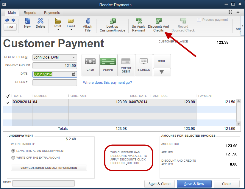 The Circled Message At Bottom Of Receive Payment Window Informs Quickbooks User That Customer Merits A In This Case
